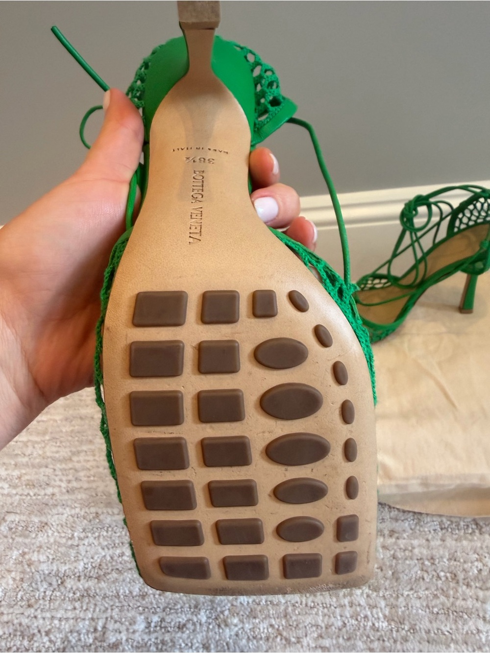 Bottega Veneta Vibrant Green Lace-Up Mesh Heels - Picture 6 of 12